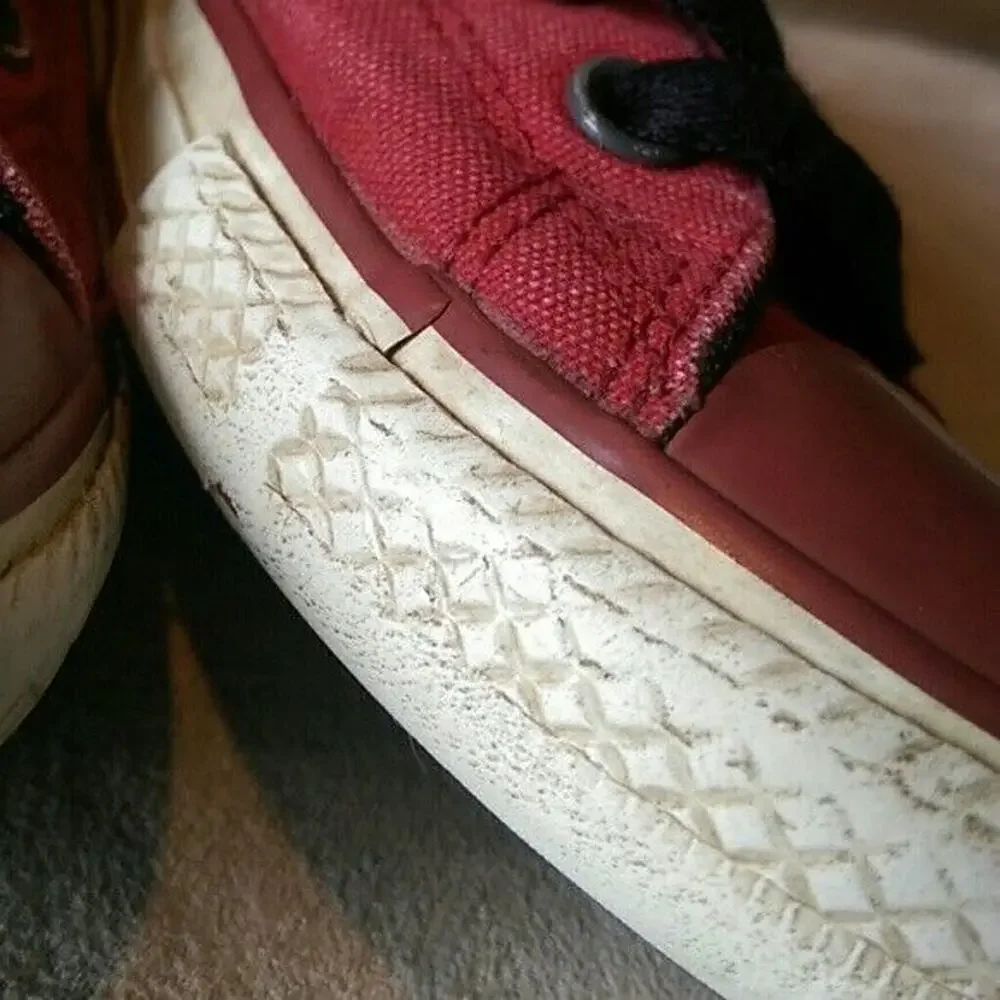 Converse Chuck Taylor All Star - Street Slips Chili Paste - Red/Black - Size 4